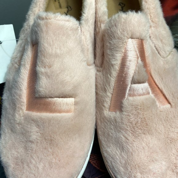NWT~.Qupid Light Pink Fuzzy Loafers~sz 9 - Picture 8 of 13